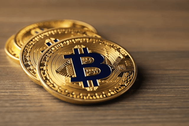 比特币链上指标转好，我们快要走出熊市了吗
