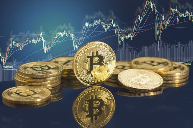 抛售还会继续吗？暴跌期间流入交易所的BTC有多少易手？有多少尚未出售？