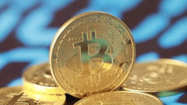 观点：现在处于牛市中场休息期，ETH对BTC价格在不断下跌
